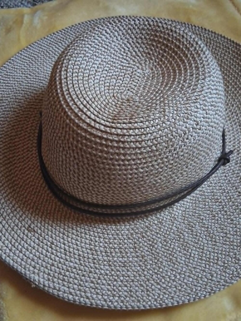 SOLAR ESCAPE LADIES BEIGE WIDE BRIM SUN HAT